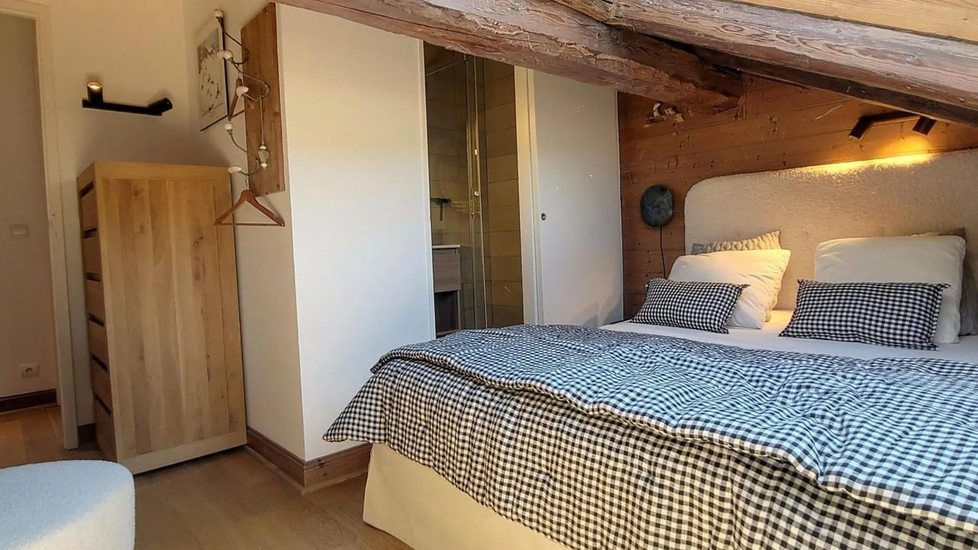 Apartment Penthouse Aux Gets Pour 8 Pers. Avec 4 Suites, Balcon Et Parking - Fr-1-598-172 Les Gets
